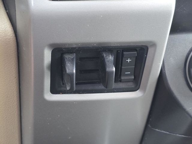 2017 Ford Super Duty F-250 SRW Lariat - 22985446 - 27