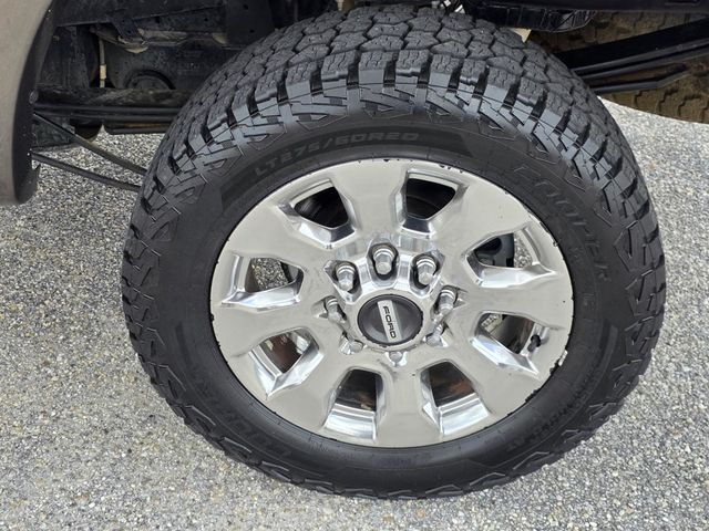 2017 Ford Super Duty F-250 SRW Lariat - 22985446 - 44