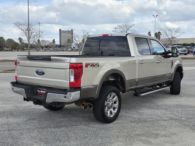 2017 Ford Super Duty F-250 SRW Lariat - 22985446 - 5