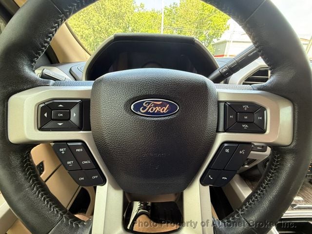2017 Ford Super Duty F-250 SRW Lariat 4WD Crew Cab 6.75' Box - 23047656 - 11