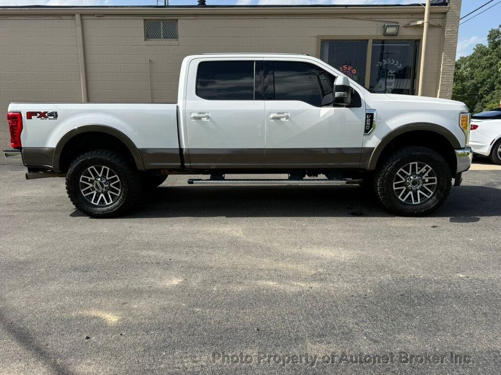 2017 Ford Super Duty F-250 SRW Lariat 4WD Crew Cab 6.75' Box - 23047656 | Video 2