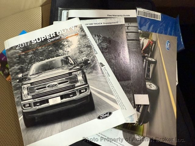 2017 Ford Super Duty F-250 SRW Lariat 4WD Crew Cab 6.75' Box - 23047656 - 32