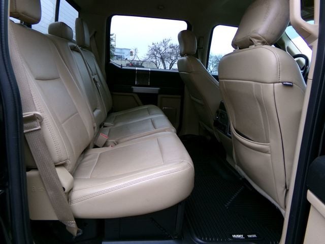 2017 Ford Super Duty F-250 SRW Lariat 4WD Crew Cab 6.75' Box - 22954518 - 9