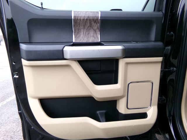 2017 Ford Super Duty F-250 SRW Lariat 4WD Crew Cab 6.75' Box - 22954518 - 8