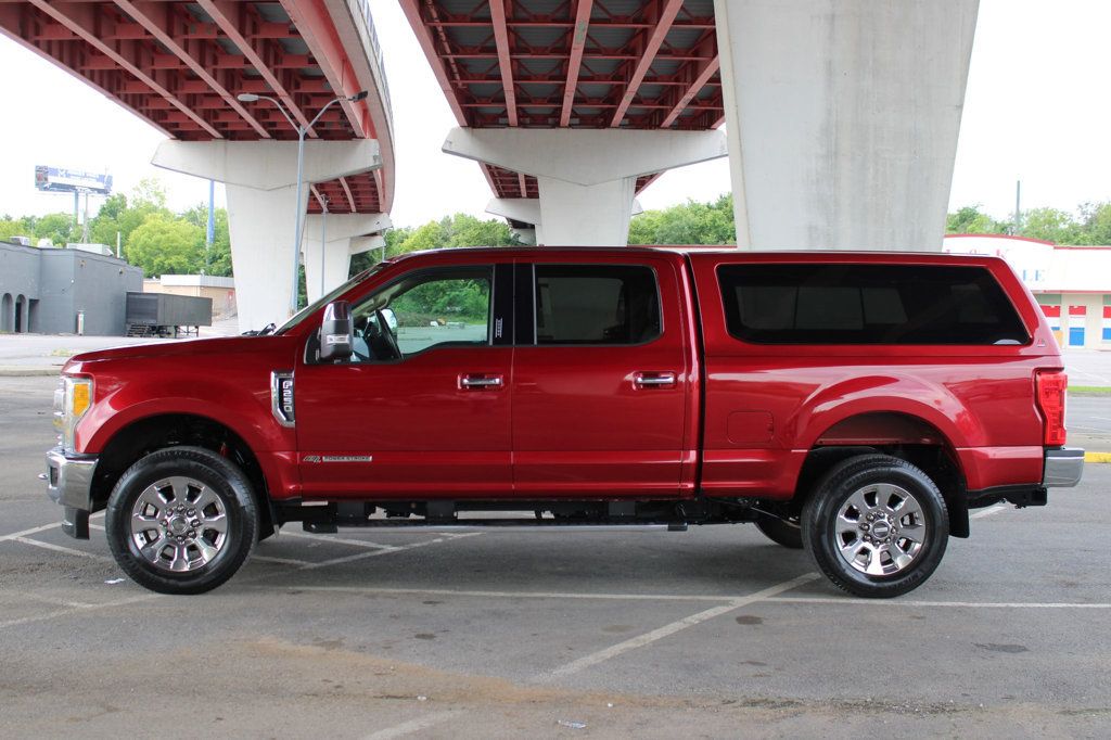 2017 Ford Super Duty F-250 SRW Lariat 4WD Crew Cab 6.75' Box - 23057547 - 0