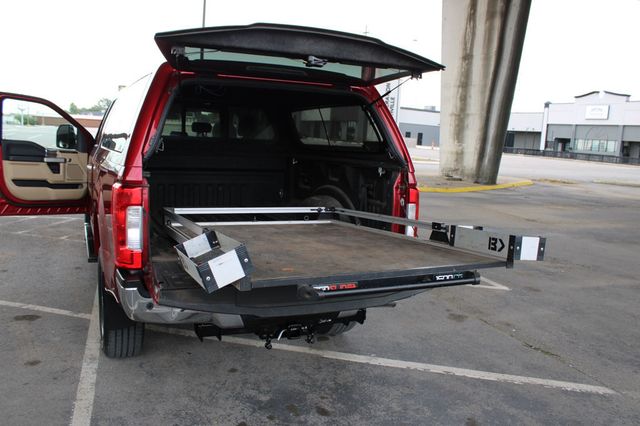 2017 Ford Super Duty F-250 SRW Lariat 4WD Crew Cab 6.75' Box - 23057547 - 6