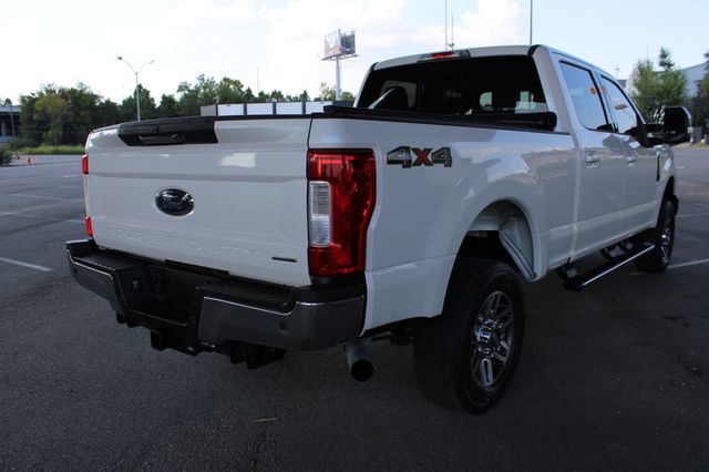 2017 Ford Super Duty F-250 SRW Lariat 4WD Crew Cab 6.75' Box - 23059156 - 7