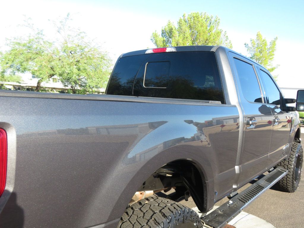 2017 Ford F-250 Lariat photo 10