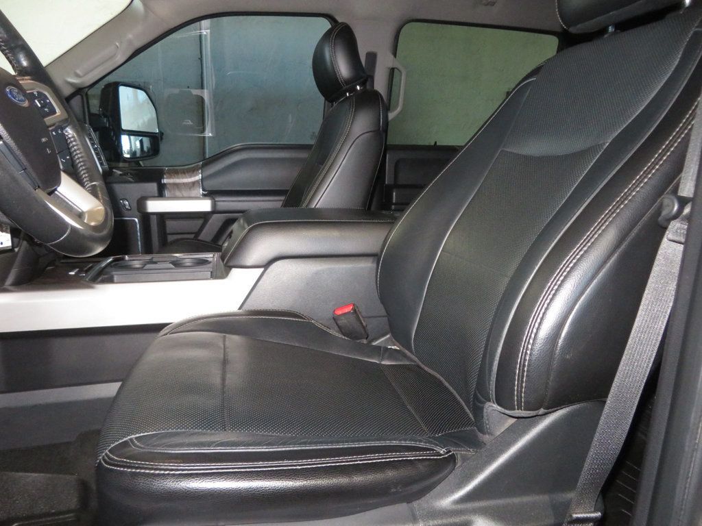 2017 Ford F-250 Lariat photo 20