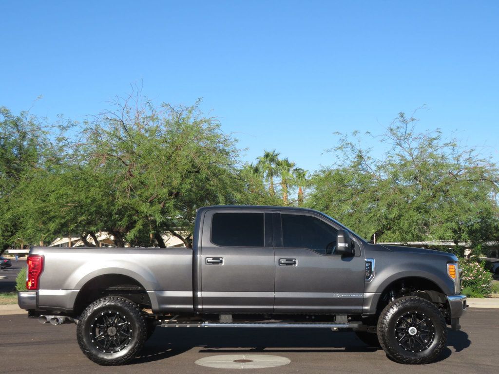 2017 Ford F-250 Lariat photo 3