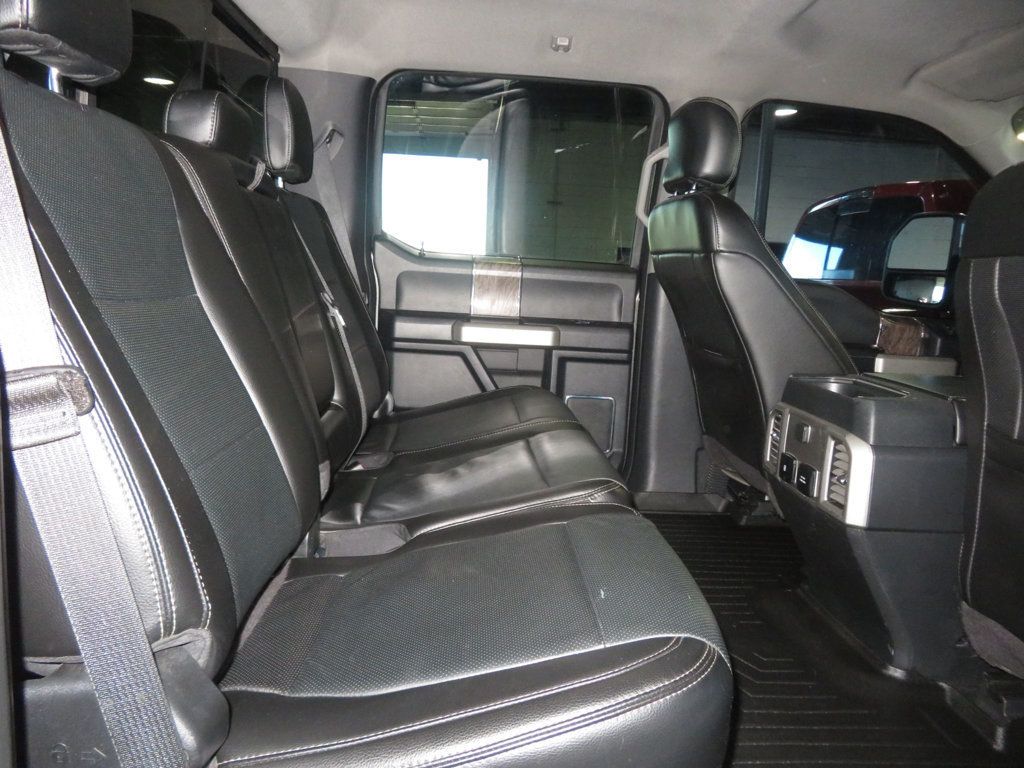 2017 Ford F-250 Lariat photo 27