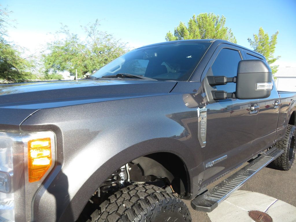 2017 Ford F-250 Lariat photo 8