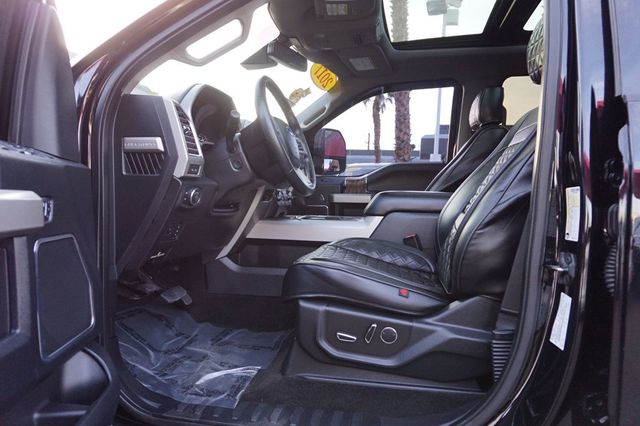 2017 Ford Super Duty F-250 SRW LARIAT, DIESEL, 4X4, PREMIUM WHEELS, ALL TERRAIN TIRES - 22961588 - 17