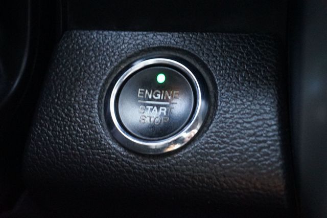 2017 Ford Super Duty F-250 SRW LARIAT, DIESEL, 4X4, PREMIUM WHEELS, ALL TERRAIN TIRES - 22961588 - 29