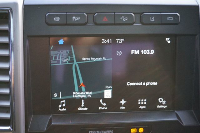 2017 Ford Super Duty F-250 SRW LARIAT, DIESEL, 4X4, PREMIUM WHEELS, ALL TERRAIN TIRES - 22961588 - 32