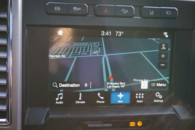 2017 Ford Super Duty F-250 SRW LARIAT, DIESEL, 4X4, PREMIUM WHEELS, ALL TERRAIN TIRES - 22961588 - 36