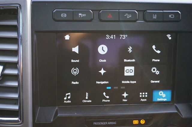 2017 Ford Super Duty F-250 SRW LARIAT, DIESEL, 4X4, PREMIUM WHEELS, ALL TERRAIN TIRES - 22961588 - 38