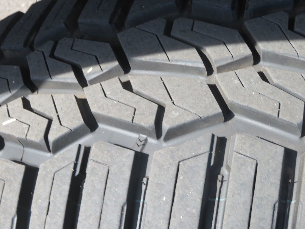 2017 Ford Super Duty F-250 SRW LIFTED EXTRA CLEAN F250 LARIAT POWERSTROKE DIESEL FX4 FOX SHOCKS - 22992494 - 17