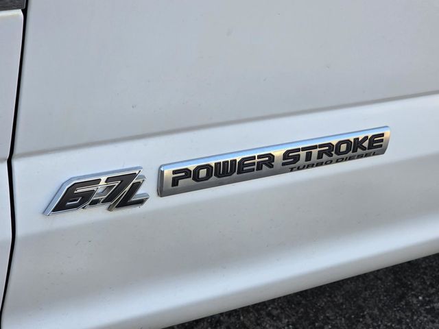 2017 Ford Super Duty F-250 SRW Platinum - 23089152 - 38