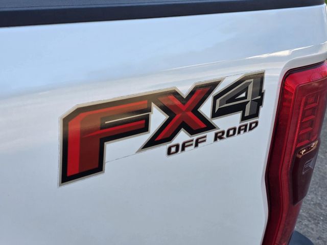 2017 Ford Super Duty F-250 SRW Platinum - 23089152 - 39
