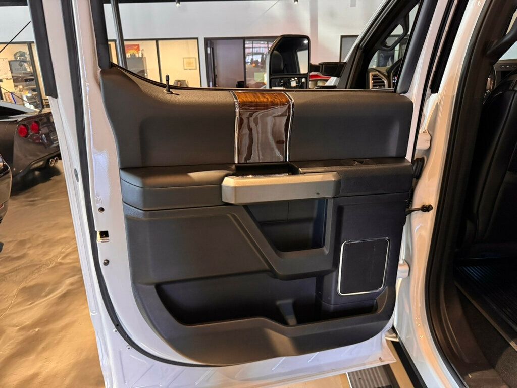 2017 Ford Super Duty F-250 SRW PlatinumUltimatePkg/PanoRoof/AdapCruise/FX4Pkg/Htd&CldMassageSts - 22951411 - 18