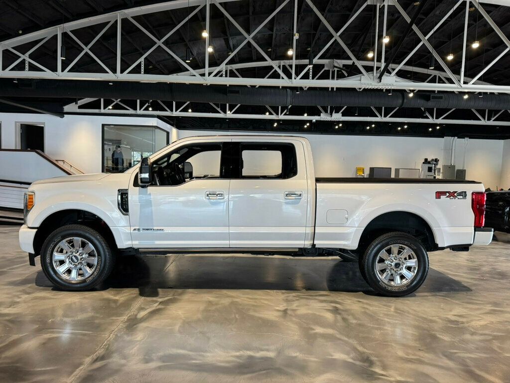 2017 Ford Super Duty F-250 SRW PlatinumUltimatePkg/PanoRoof/AdapCruise/FX4Pkg/Htd&CldMassageSts - 22951411 - 1