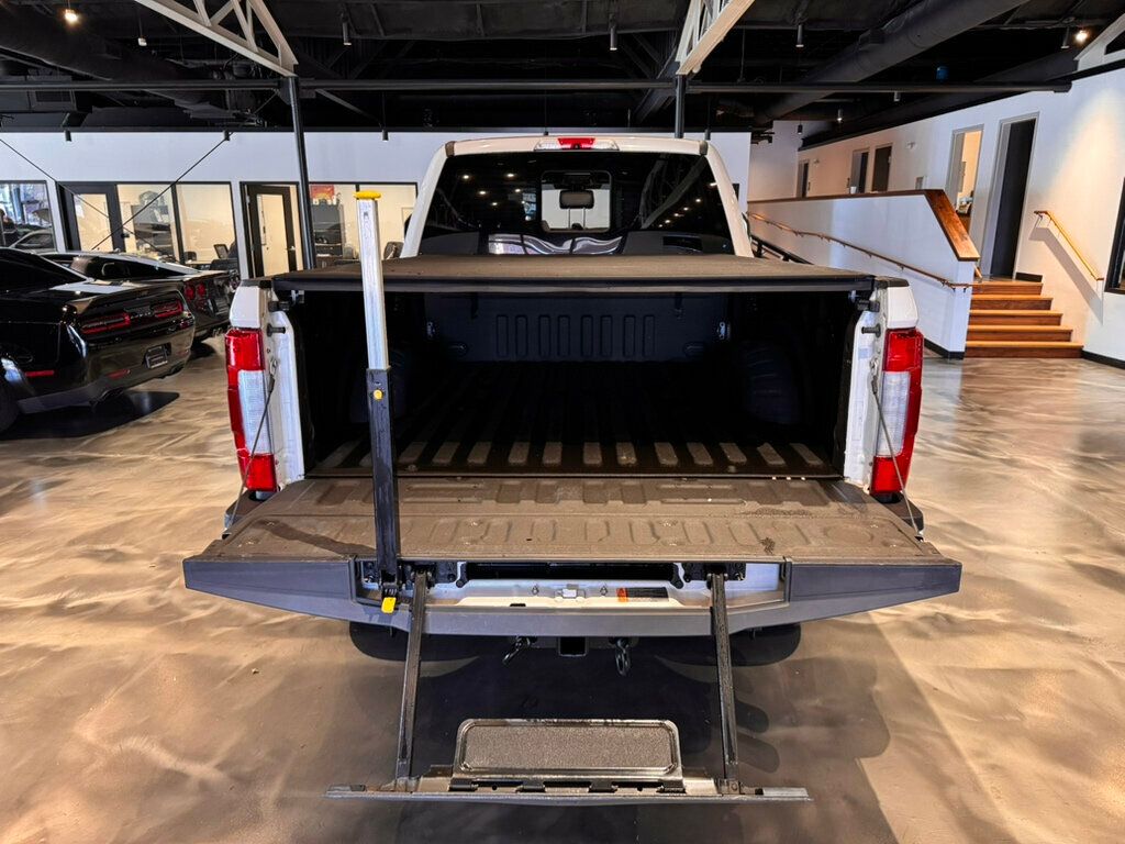 2017 Ford Super Duty F-250 SRW PlatinumUltimatePkg/PanoRoof/AdapCruise/FX4Pkg/Htd&CldMassageSts - 22951411 - 21