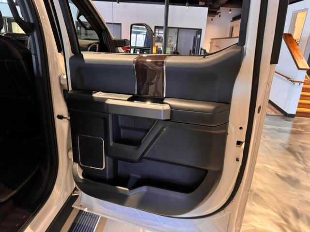 2017 Ford Super Duty F-250 SRW PlatinumUltimatePkg/PanoRoof/AdapCruise/FX4Pkg/Htd&CldMassageSts - 22951411 - 22