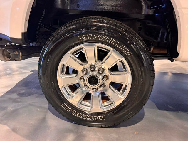 2017 Ford Super Duty F-250 SRW PlatinumUltimatePkg/PanoRoof/AdapCruise/FX4Pkg/Htd&CldMassageSts - 22951411 - 28
