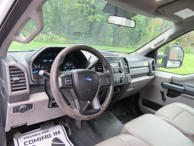 2017 Ford Super Duty F-250 SRW XL 2WD Reg Cab 8' Box - 23079151 - 6