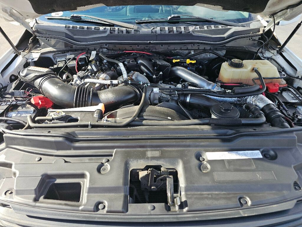 2017 Ford Super Duty F-250 SRW XL 4WD Crew Cab 6.75' Box - 22946200 - 27