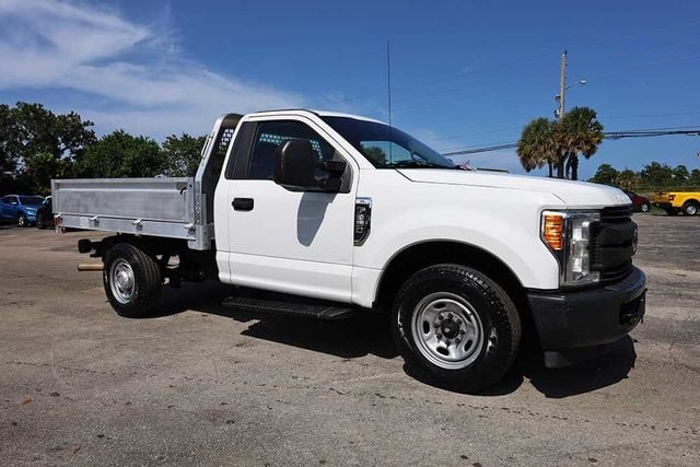 2017 FORD Super Duty F-250 SRW XL Regular Cab Flatbed - 22549676 - 0