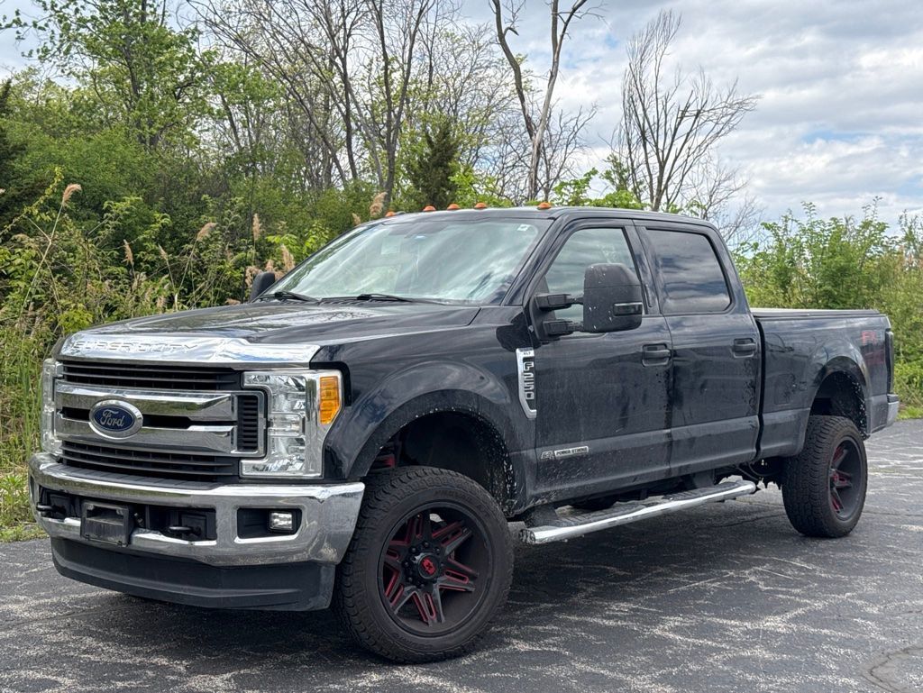 2017 Ford Super Duty F-250 SRW XLT - 23025572 | Video 1