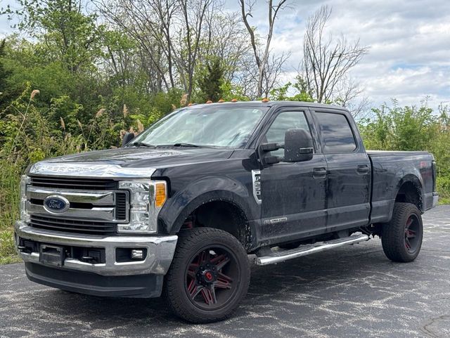 2017 Ford Super Duty F-250 SRW XLT - 23025572 - 0