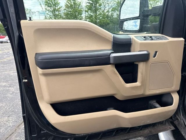 2017 Ford Super Duty F-250 SRW XLT - 23025572 - 12
