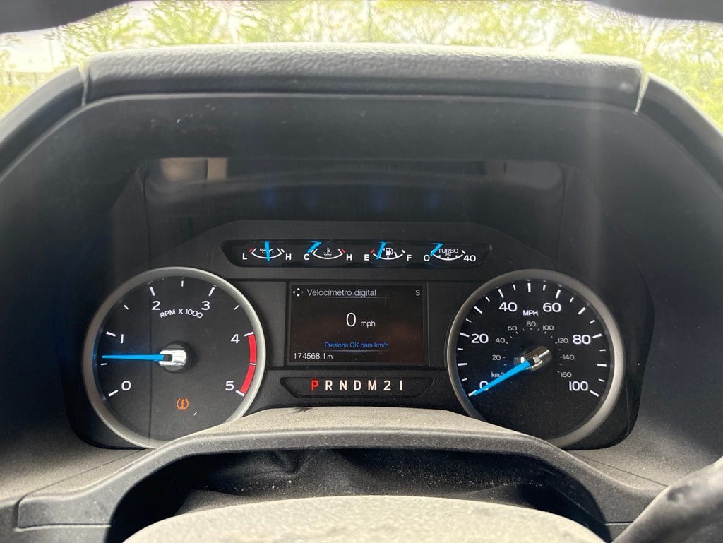 2017 Ford Super Duty F-250 SRW XLT - 23025572 - 14