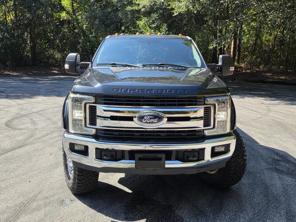 2017 Ford F-250 XLT photo 2