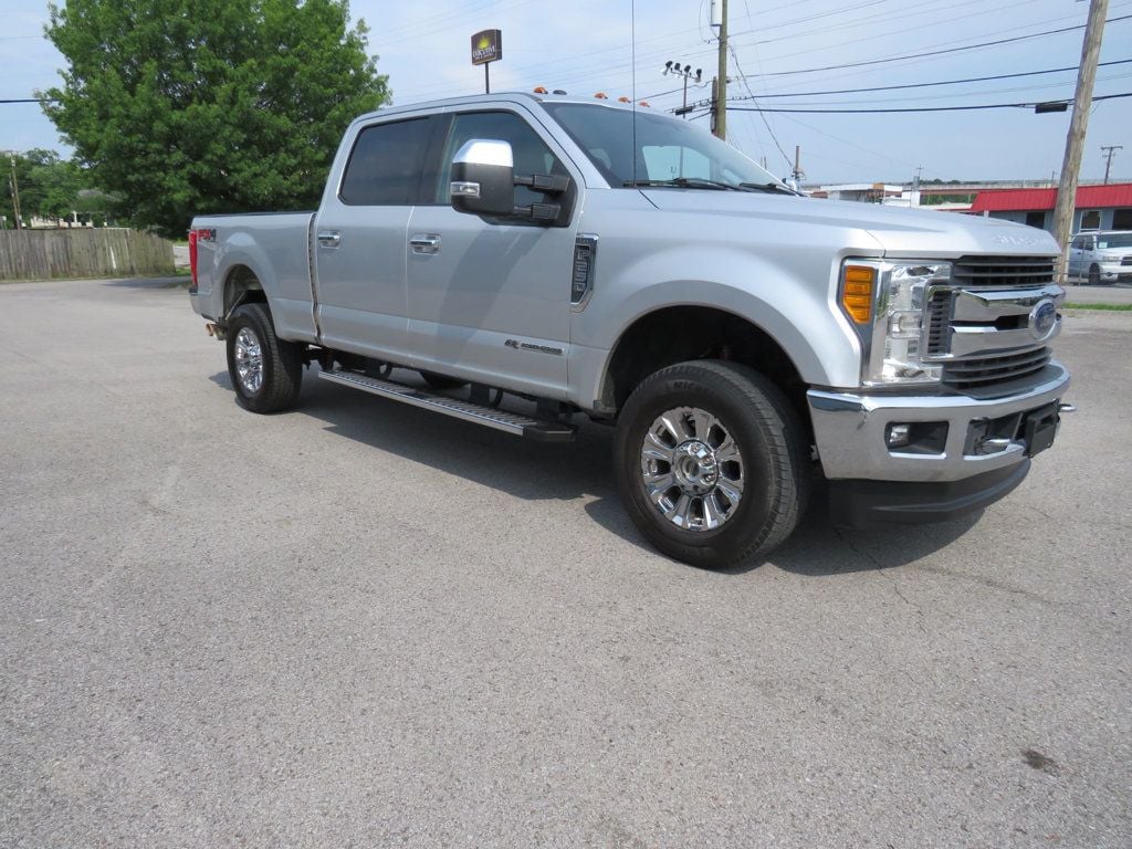 2017 Ford Super Duty F-250 SRW XLT 4WD Crew Cab 6.75' Box - 22465931 - 1