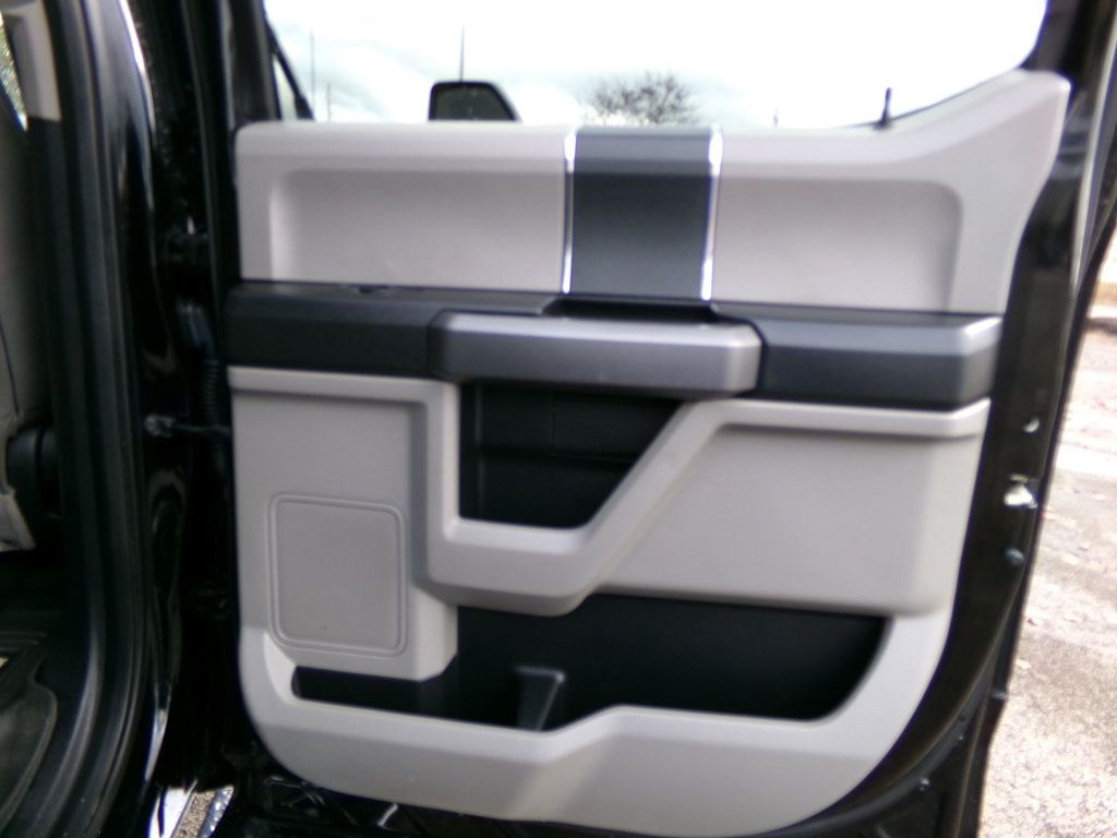 2017 Ford Super Duty F-250 SRW XLT 4WD Crew Cab 6.75' Box - 22948605 - 13