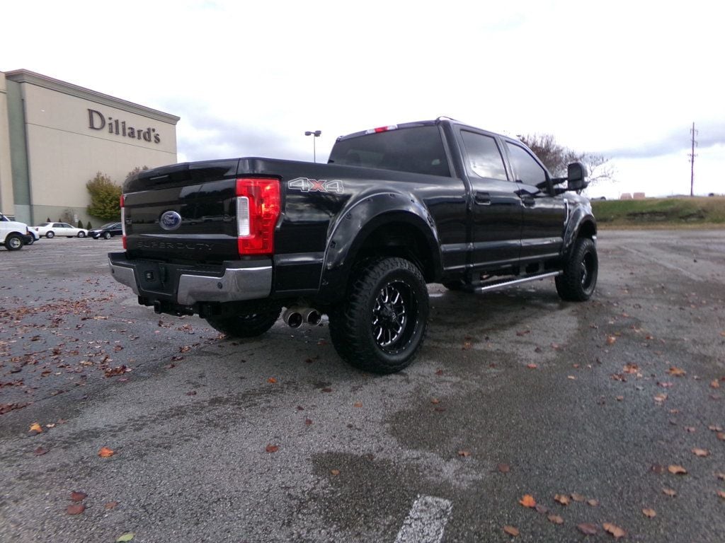 2017 Ford Super Duty F-250 SRW XLT 4WD Crew Cab 6.75' Box - 22948605 - 5