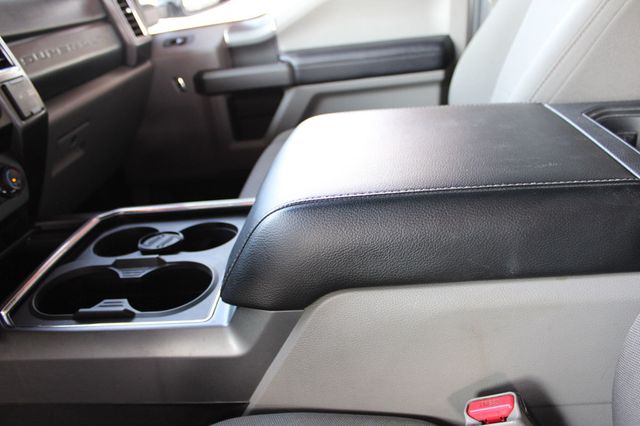 2017 Ford Super Duty F-250 SRW XLT PREM. - 23078918 - 16