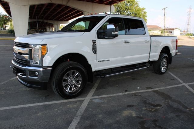 2017 Ford Super Duty F-250 SRW XLT PREM. - 23078918 - 1