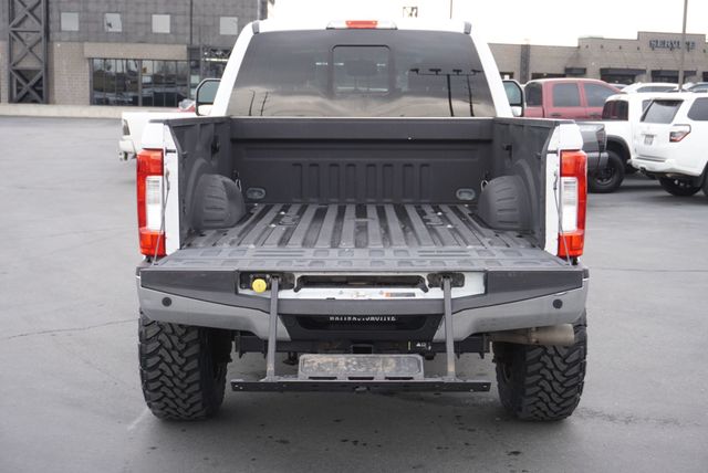 2017 Ford SUPER DUTY F-350 LARIAT - 22985027 - 10