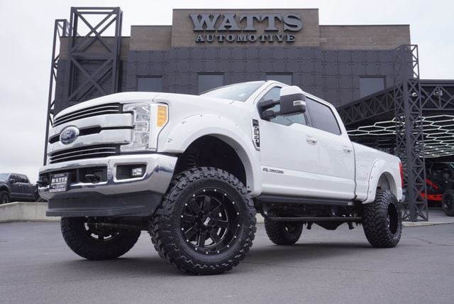 2017 Ford SUPER DUTY F-350 LARIAT - 22985027 - 2