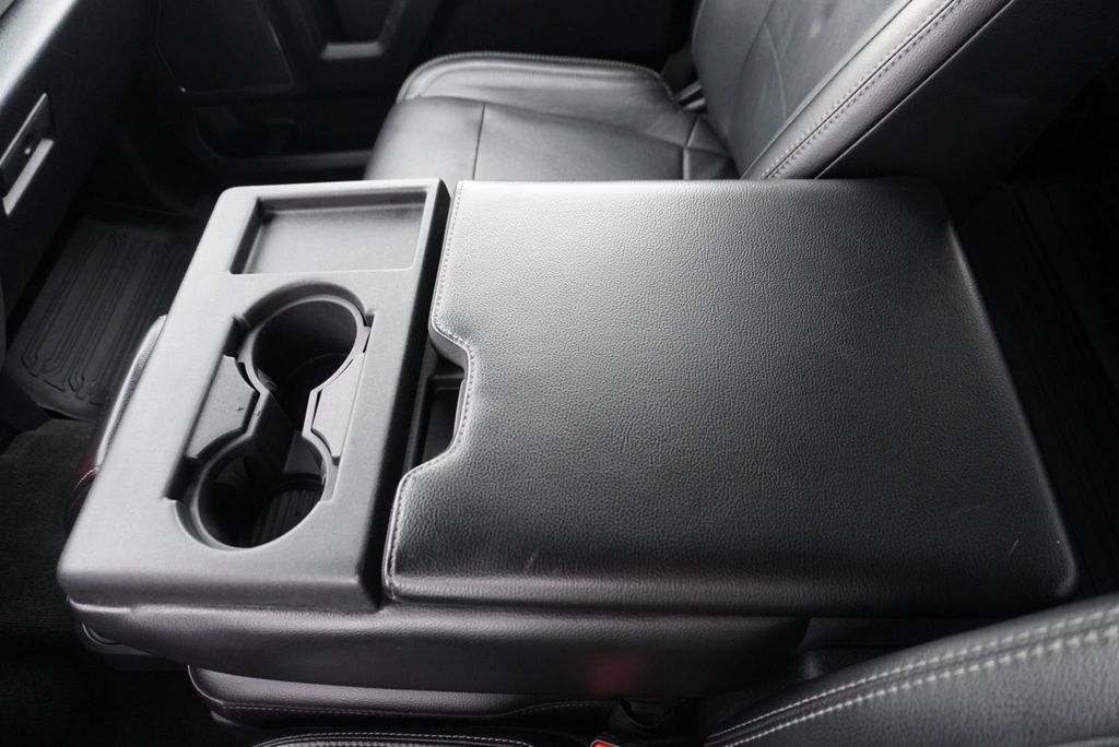 2017 Ford SUPER DUTY F-350 LARIAT - 22985027 - 40