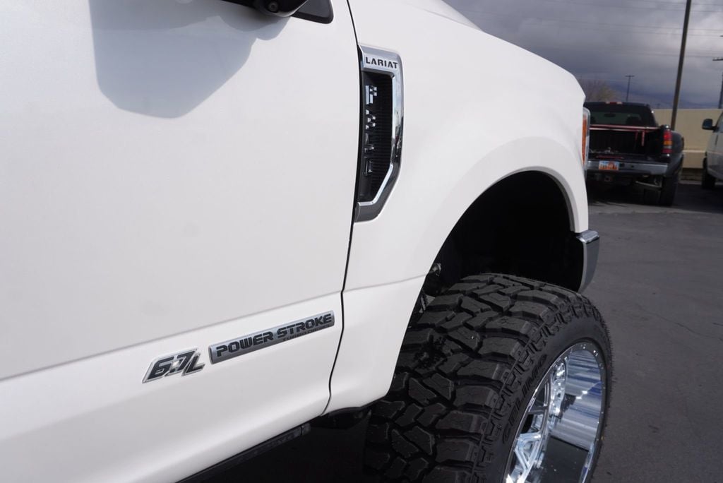 2017 Ford SUPER DUTY F-350 LARIAT - 22985170 - 20