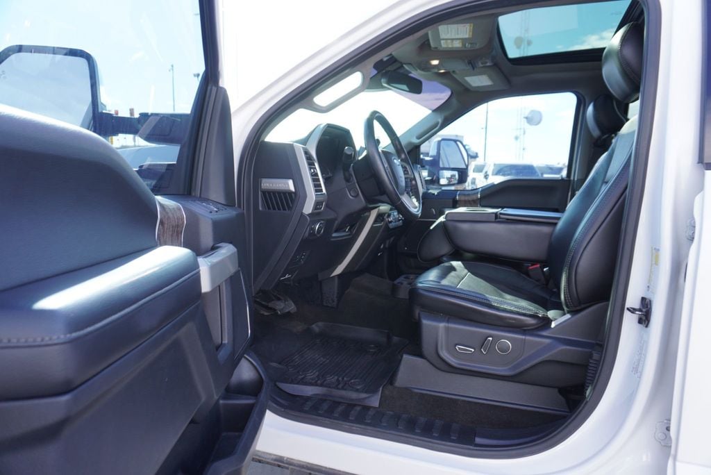 2017 Ford SUPER DUTY F-350 LARIAT - 22985170 - 21