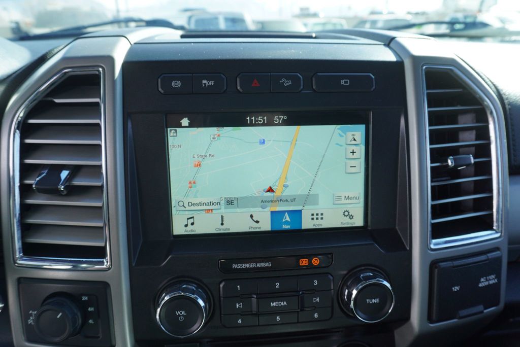 2017 Ford SUPER DUTY F-350 LARIAT - 22985170 - 34