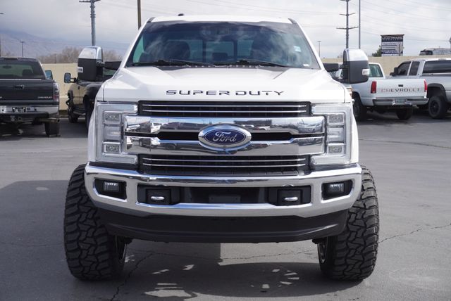 2017 Ford SUPER DUTY F-350 LARIAT - 22985170 - 3