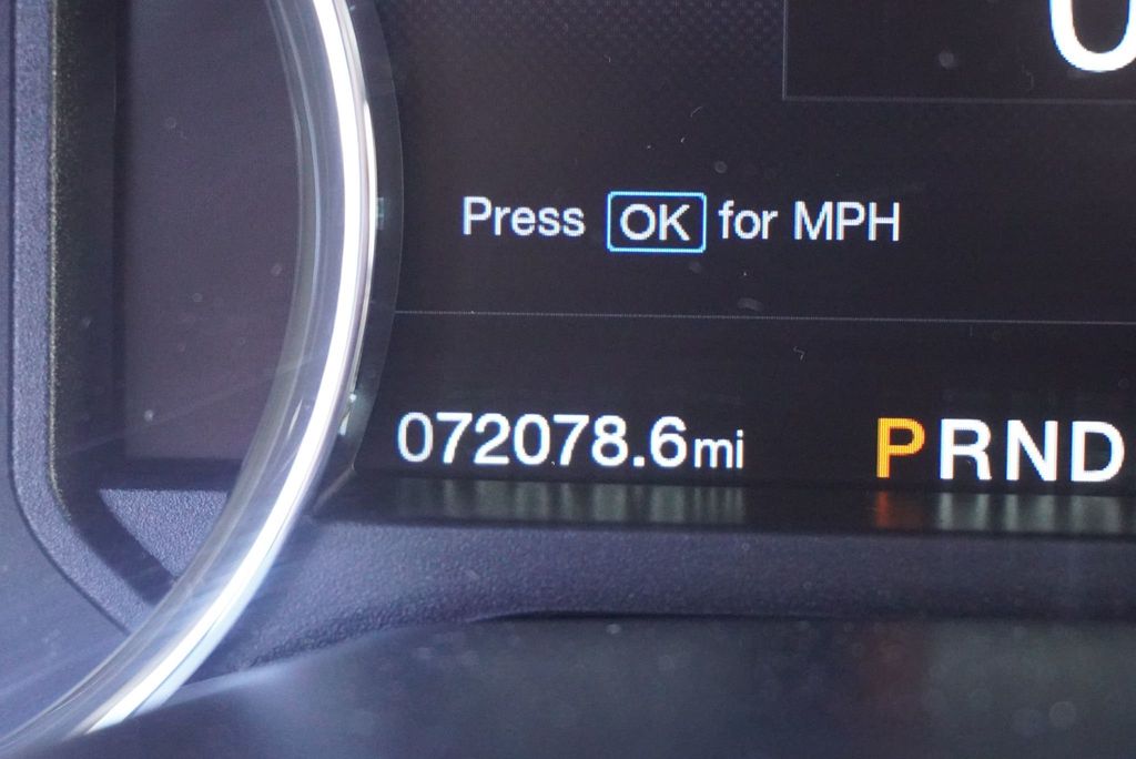 2017 Ford SUPER DUTY F-350 LARIAT - 22988269 - 28